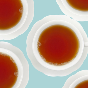 Golden amber rooibos infusion with almond and cranberry in loose leaf form

